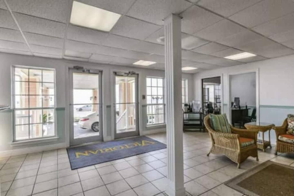 Sea-Renity Heated Pools Steps To The Beach Galveston Exterior foto