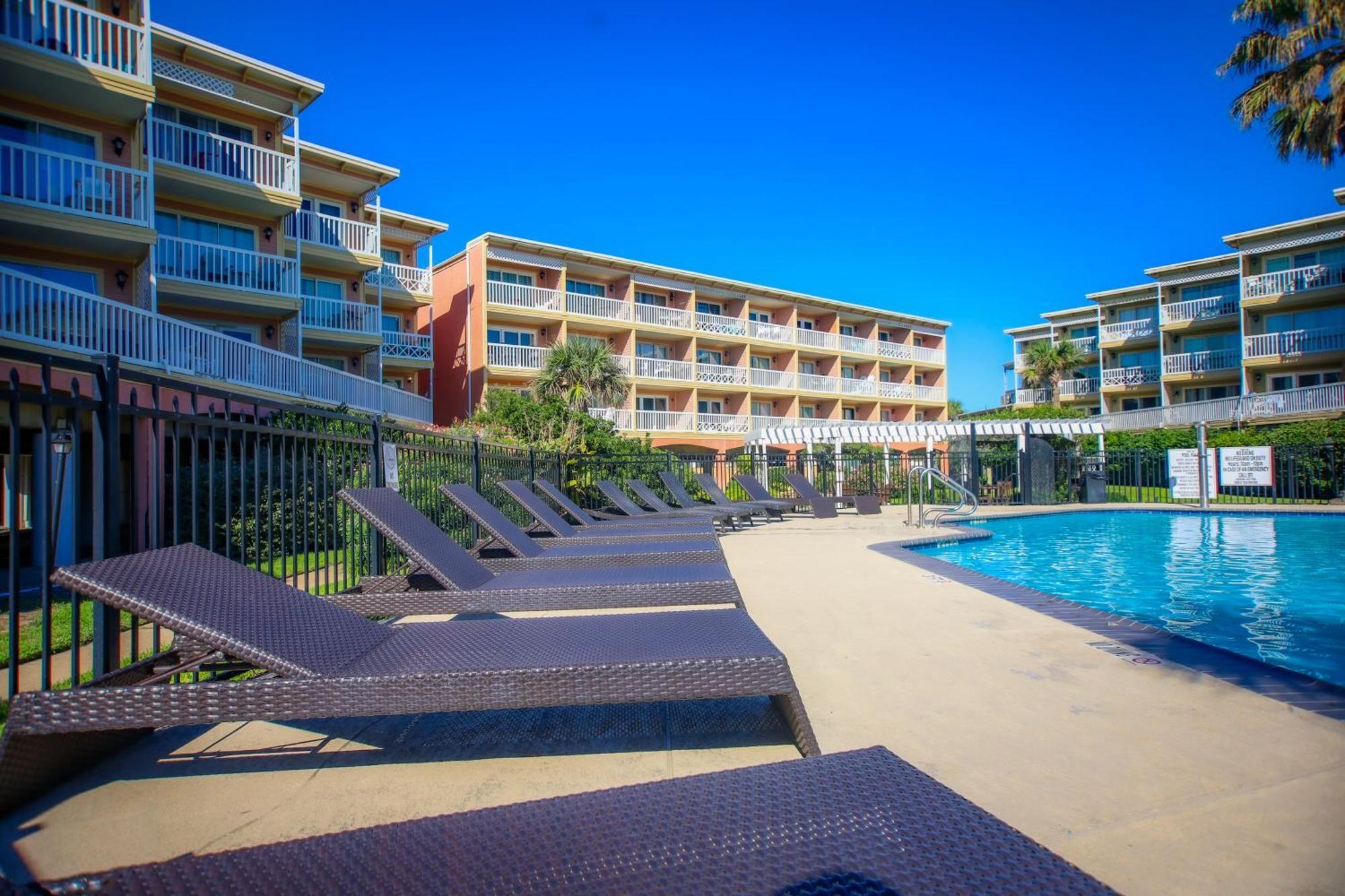 Sea-Renity Heated Pools Steps To The Beach Galveston Exterior foto
